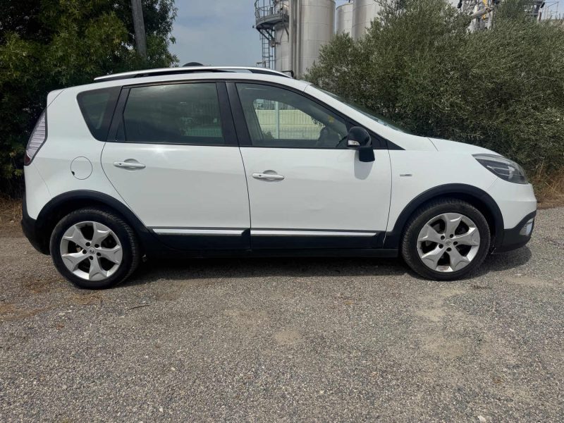 RENAULT SCENIC III 1.5 DCI 110 Cv BOSE X-MOD BOITE AUTO