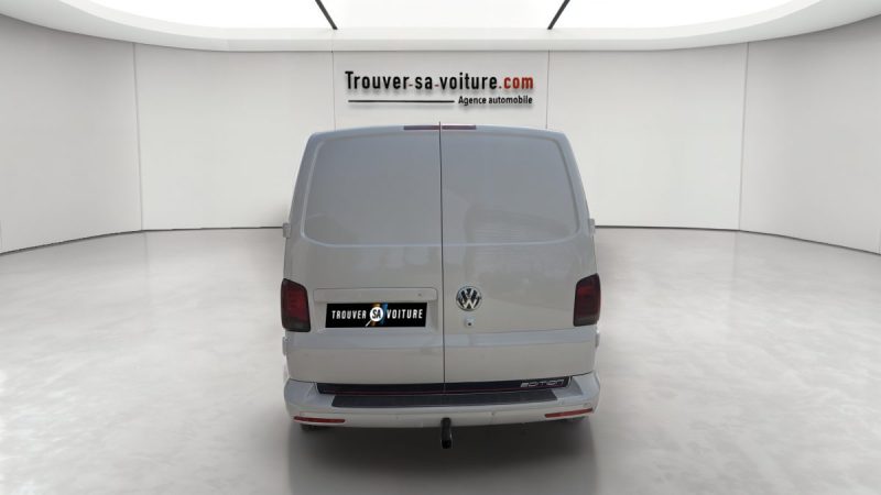 VOLKSWAGEN T6. L1H1 2.0 TDI 198 ch DSG 2020
