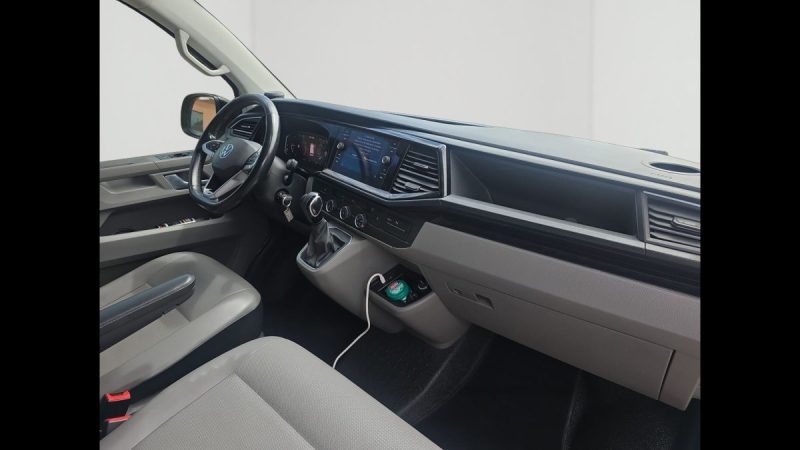 VOLKSWAGEN T6. L1H1 2.0 TDI 198 ch DSG 2020