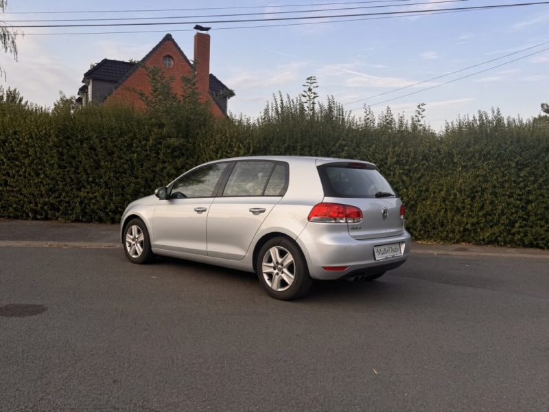 ✅ Magnifique Volkswagen GOLF 2.0 TDi 1ere Main /  Kilométrage certifié Entretien Exclusif Volkswagen