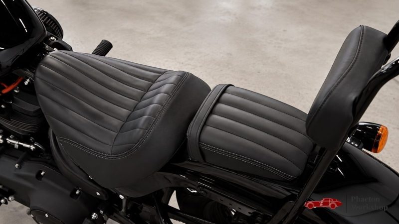 HARLEY-DAVIDSON STREET BOB 114 – 2021 – 3 690 KM – 1ÈRE MAIN – CUSTOM