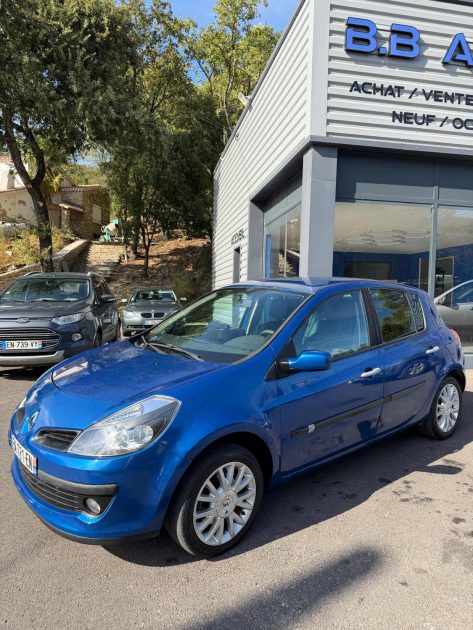 RENAULT CLIO III PRIVILEGE 2.0 16V 140 2008