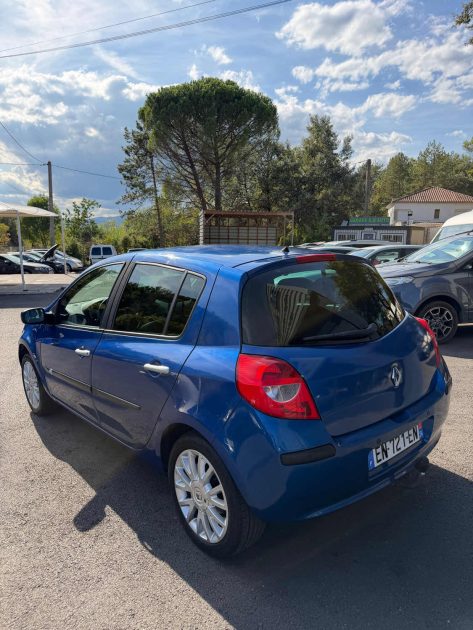 RENAULT CLIO III PRIVILEGE 2.0 16V 140 2008