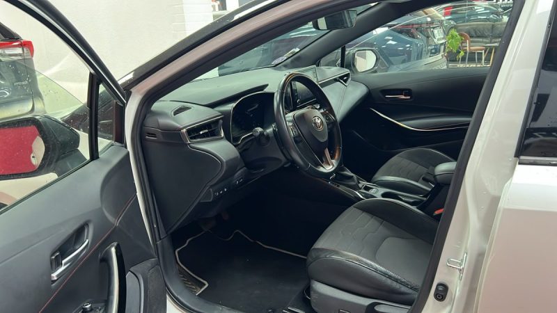 TOYOTA COROLLA TOURING SPORTS HYBRIDE 2.0 COLLECTION 184cv/1 ERE MAIN/TVA RECUPERABLE