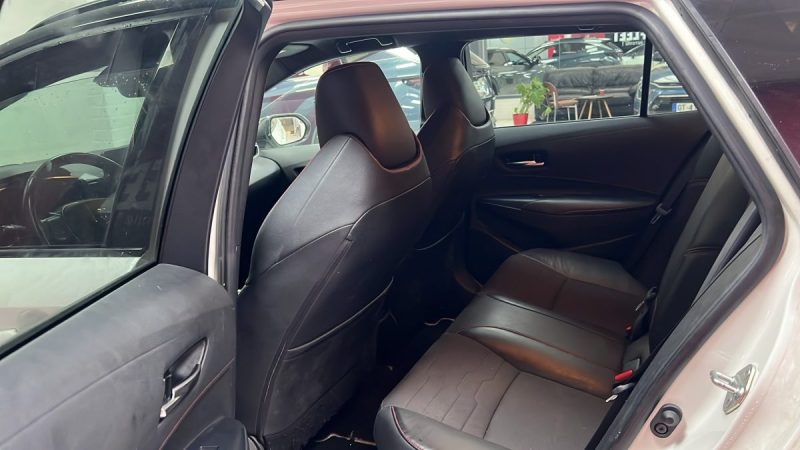 TOYOTA COROLLA TOURING SPORTS HYBRIDE 2.0 COLLECTION 184cv/1 ERE MAIN/TVA RECUPERABLE