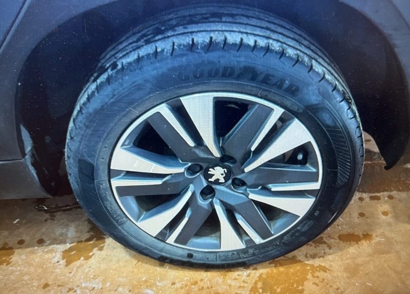 PEUGEOT 2008 1.6 BLUE HDI 100 BUSINESS 2017