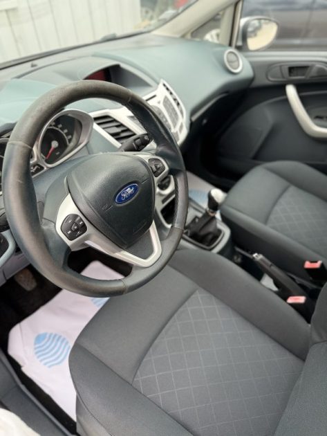 FORD FIESTA PIECES AUTO 1.4 TDCI 68CV 2009 219 000KM 