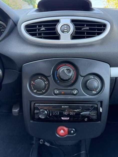 RENAULT CLIO 1 2007 - 109 262Kms - Distrib ok - Climatisation - Parfait etat 