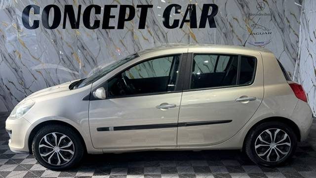 RENAULT CLIO  2006 - 134 507Kms - Distrib ok - Climatisation 
