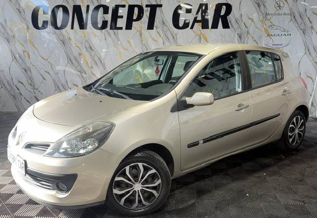 RENAULT CLIO  2006 - 134 507Kms - Distrib ok - Climatisation 