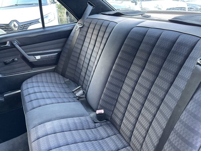MERCEDES 190 E 2.0 1996CM3 122CV  1989