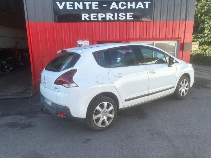 PEUGEOT 3008 1.6 HDI 115 ACCESS 2014