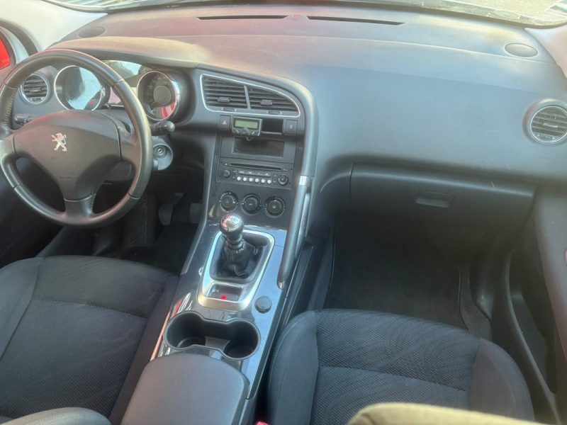 PEUGEOT 3008 1.6 HDI 115 ACCESS 2014