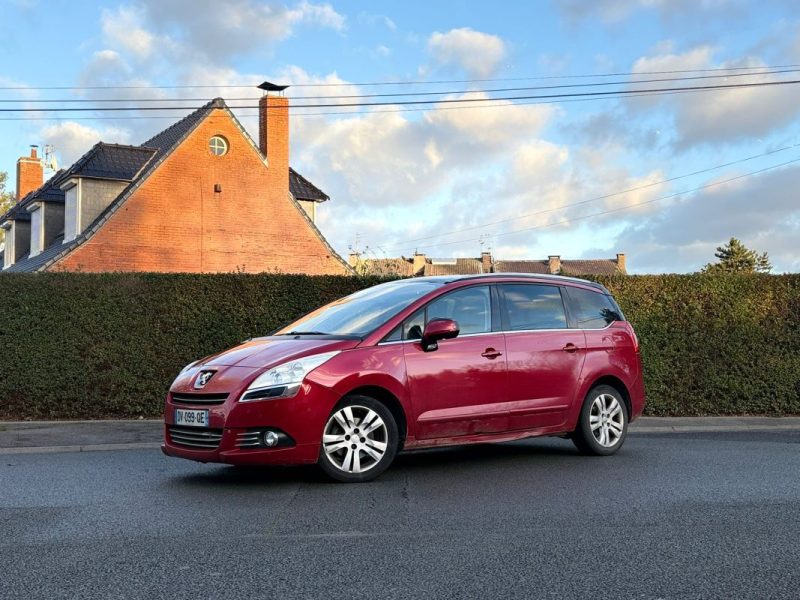 ✅ Très Belle PEUGEOT 5008 2.0 HDI FAP BUSINESS PACK 5PL 2011 // Petit Prix Vehicule Fiable