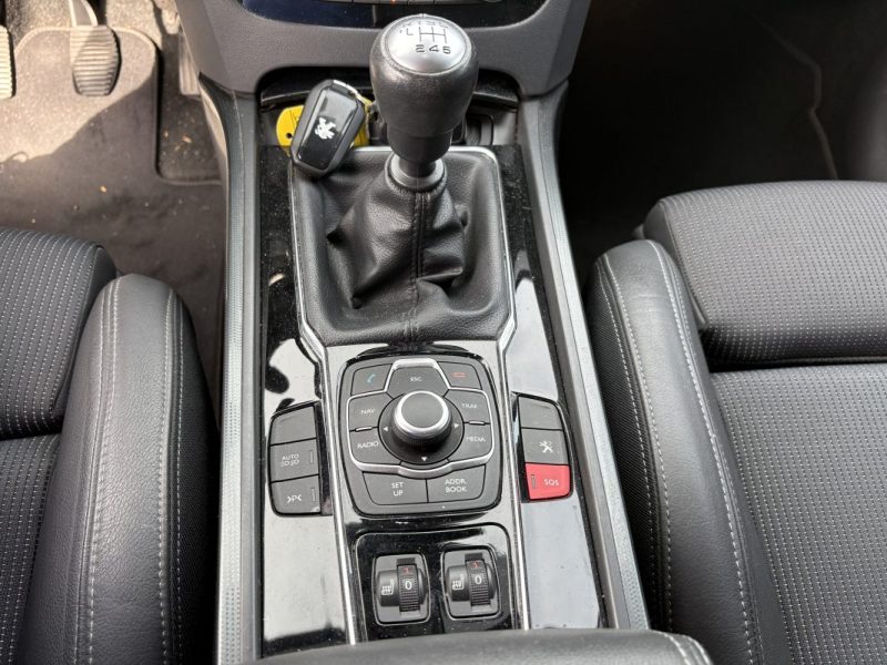 PEUGEOT 508 2.0 HDI Allure 2012