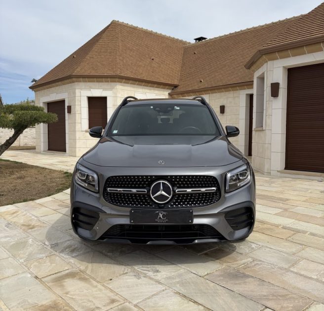 Mercedes Classe GLB 220d 2.0 AMG Line 4Matic 190ch (Toit ouvrant | Entretien Mercedes)