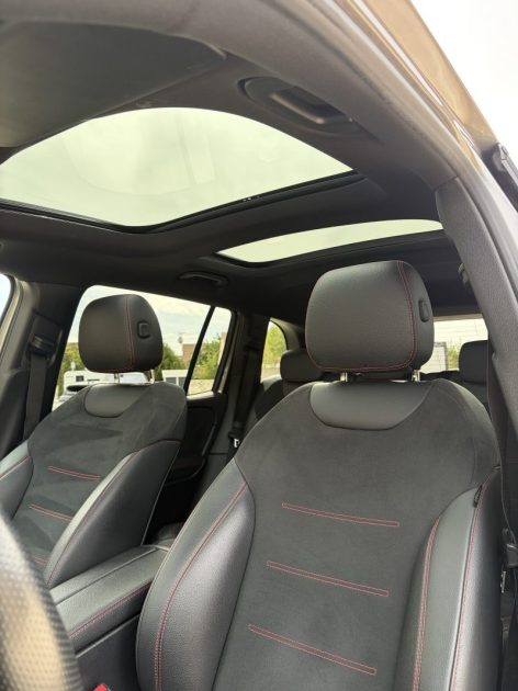 Mercedes Classe GLB 220d 2.0 AMG Line 4Matic 190ch (Toit ouvrant | Entretien Mercedes)
