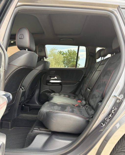 Mercedes Classe GLB 220d 2.0 AMG Line 4Matic 190ch (Toit ouvrant | Entretien Mercedes)