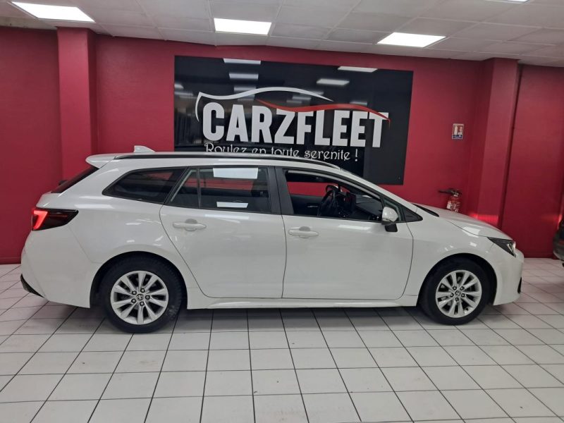 TOYOTA COROLLA TOURING SPORTS PHASE 2 HYBRIDE 1.8 DYNAMIC BUSINESS 140cv/1 ERE MAIN/TVA RECUPERABLE