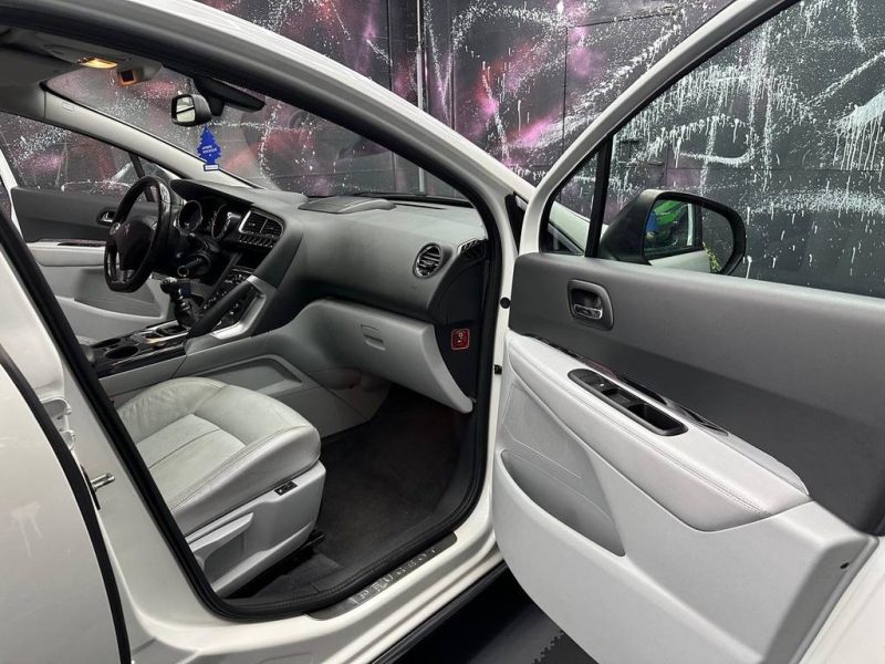 PEUGEOT 3008 2.0 HDI 16V 150 FELINE 2015