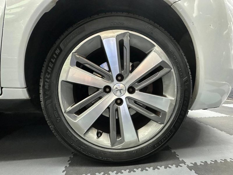 PEUGEOT 3008 2.0 HDI 16V 150 FELINE 2015