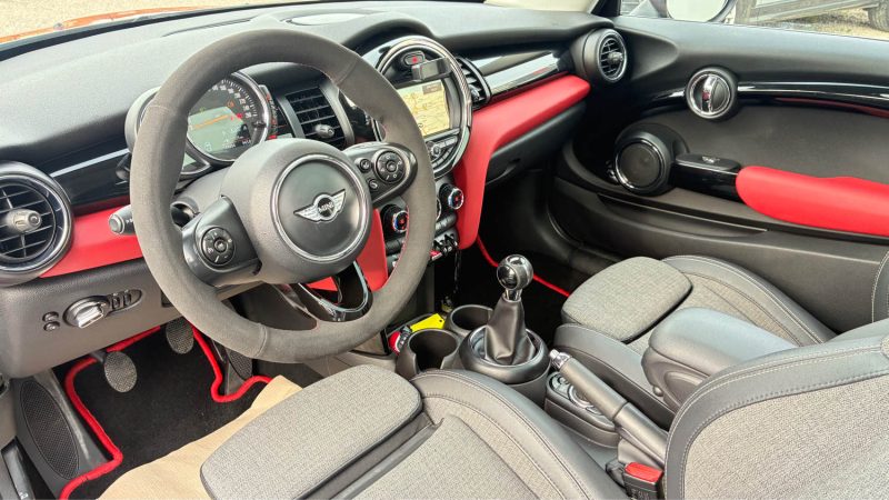 MINI COOPER S 192 CH RED HOT CHILI 