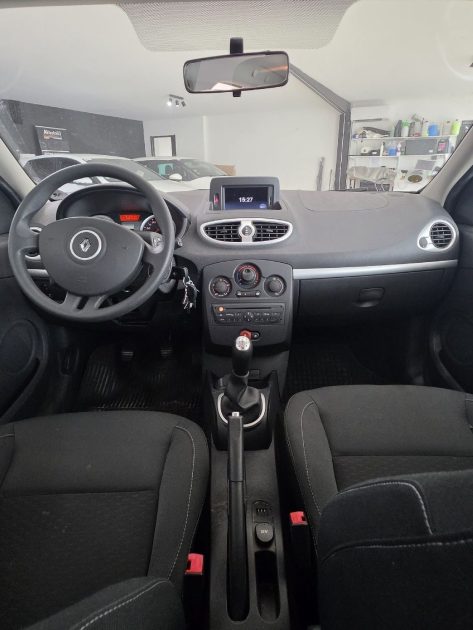 RENAULT CLIO III 1.2 75ch Essence 2010 - Distribution neuve - CT OK - Garantie 12 mois ou 15000km