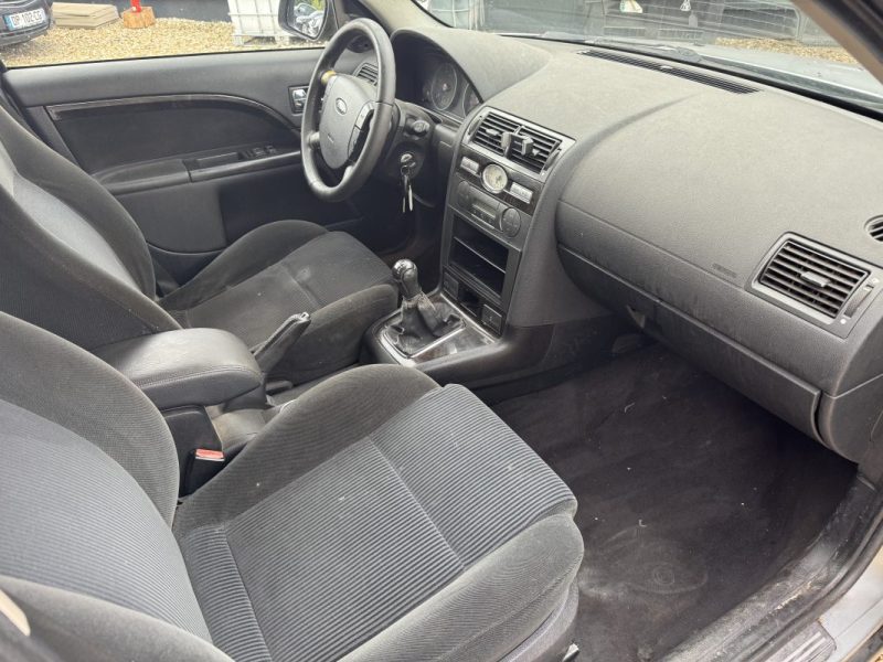 FORD MONDEO 2 2.0 TDCI 130 CH 2004