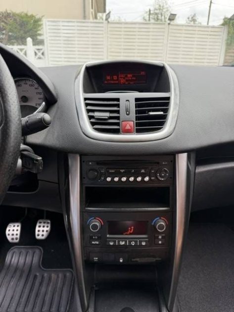 PEUGEOT 207 CC 1.6 PLATINUM 2010 - 63 100Kms -  Distrib ok - Premier Main - SUIVIT PEUGEOT