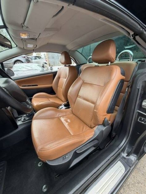 PEUGEOT 207 CC 1.6 PLATINUM 2010 - 63 100Kms -  Distrib ok - Premier Main - SUIVIT PEUGEOT