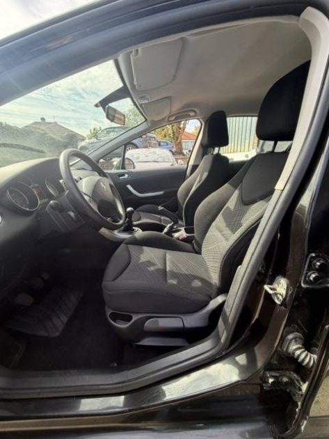 PEUGEOT 308  1.4 VTI ACCESS 2011 - 55 100Kms - Distrib ok - Climatisation - SUIVIT PEUGEOT