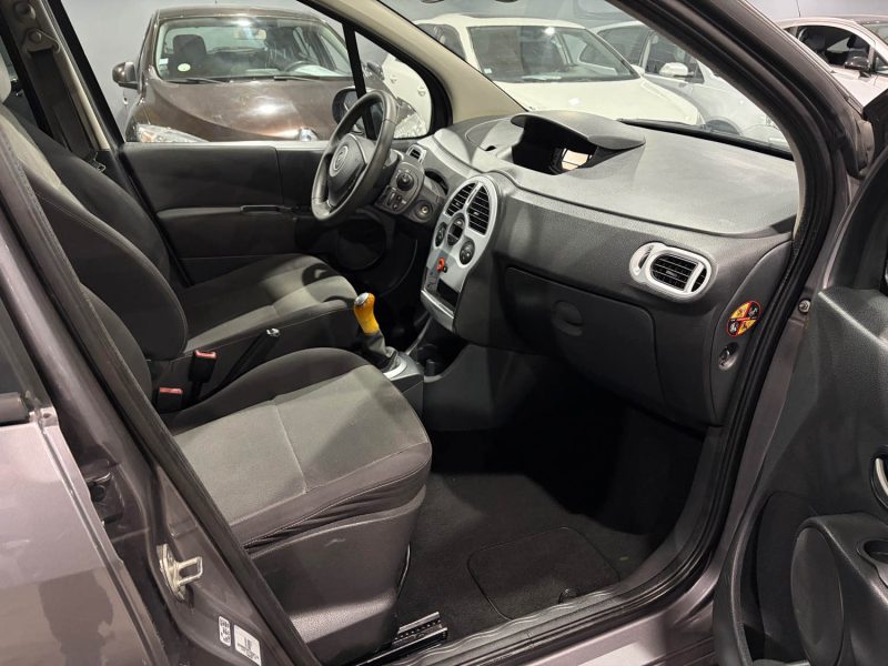 RENAULT MODUS GRAND 1.5 DCI 85CH