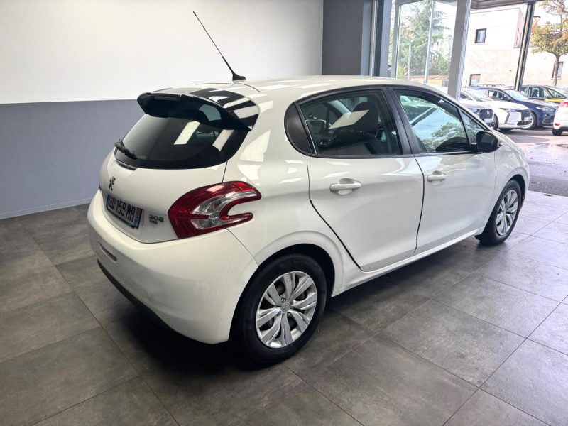 PEUGEOT 208 1.6 E-HDI 92 ACTIVE BVM5 2015