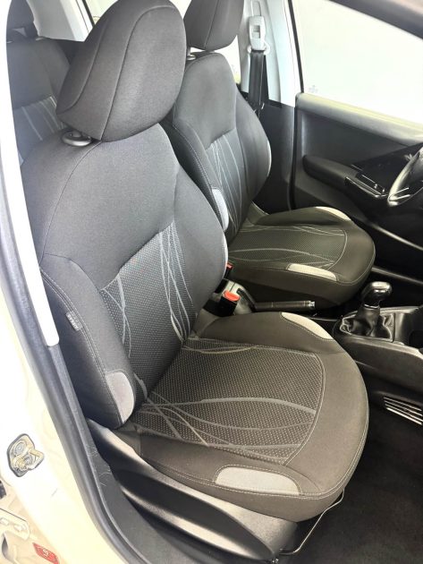 PEUGEOT 208 1.6 E-HDI 92 ACTIVE BVM5 2015