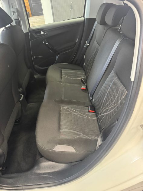 PEUGEOT 208 1.6 E-HDI 92 ACTIVE BVM5 2015