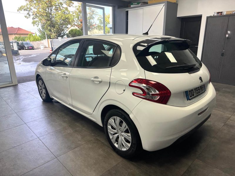 PEUGEOT 208 1.6 E-HDI 92 ACTIVE BVM5 2015