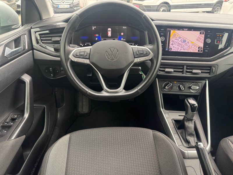 VOLKSWAGEN TAIGO 1.0 TSI 110CV BVA DSG LIFE PLUS 2023 COCKPIT CARPLAY