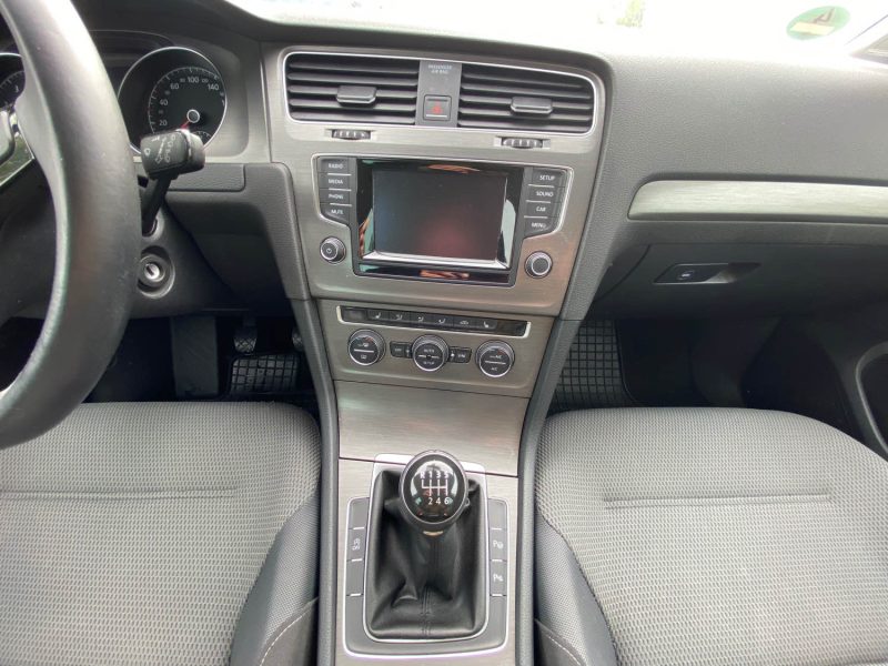 VOLKSWAGEN Golf 7 - 1.2 TSI 105ch essence