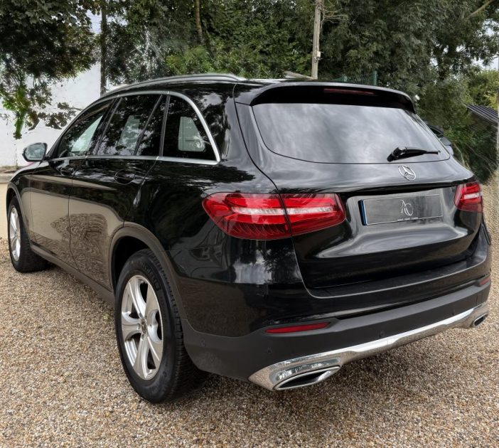 Mercedes Glc 250d Business BVA9 – (Toit Ouvrant | Sièges Électriques Chauffant) 