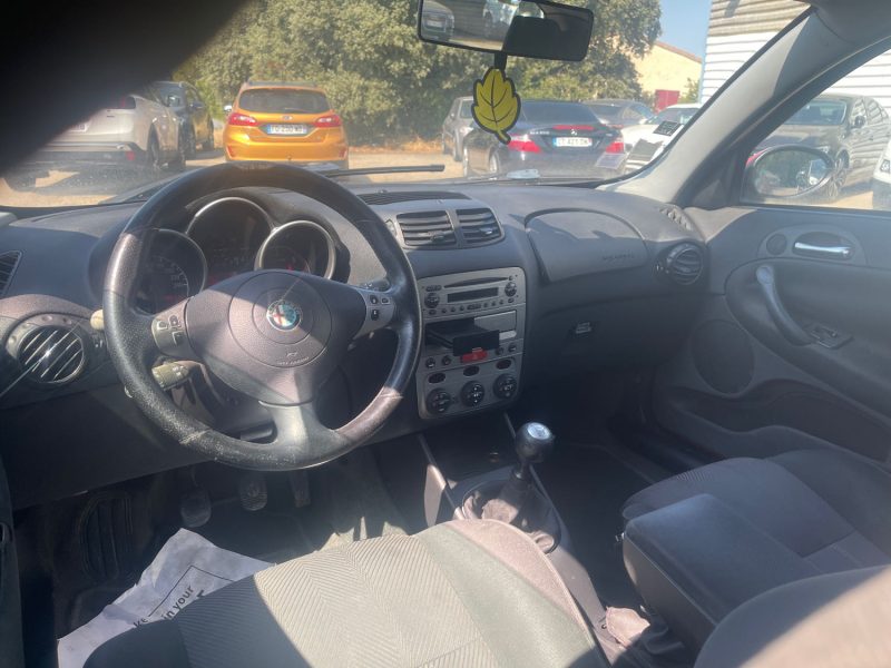ALFA ROMEO 147 1.9 JTD 115 DISTINCTIVE 5P 280MKM