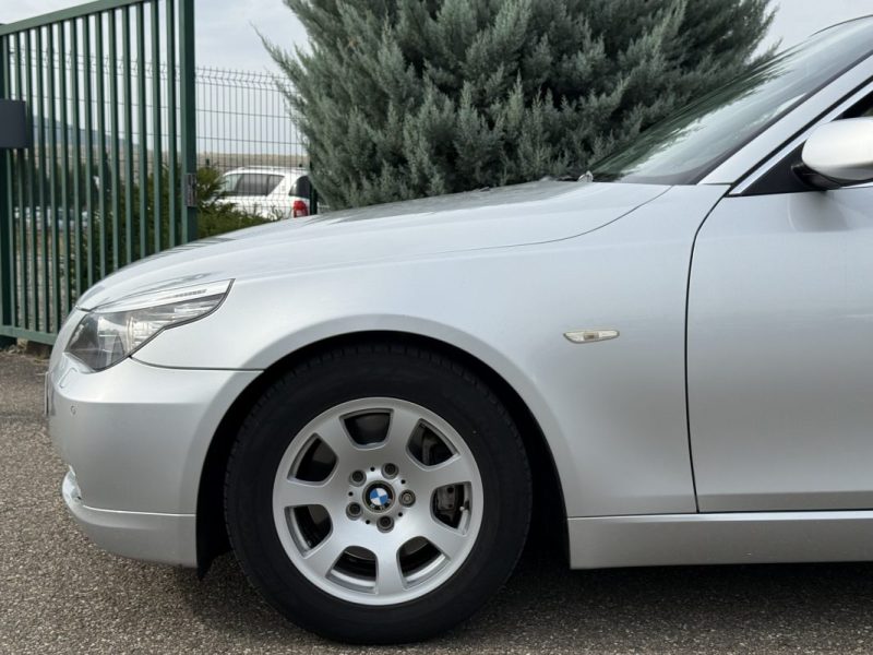Bmw Série 5 523iA 190ch Sport Design Garantie 6 Mois