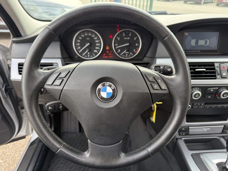 Bmw Série 5 523iA 190ch Sport Design Garantie 6 Mois