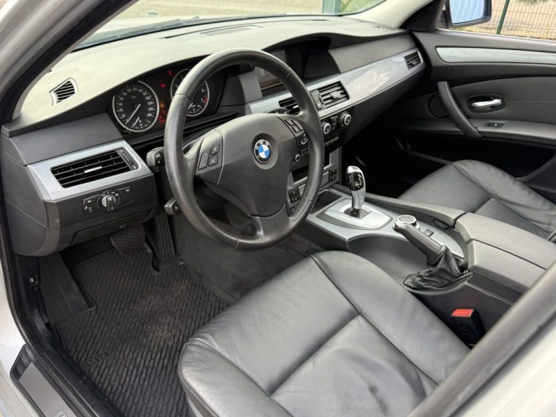 Bmw Série 5 523iA 190ch Sport Design Garantie 6 Mois
