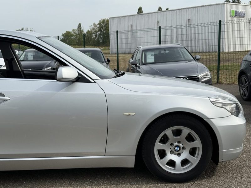 Bmw Série 5 523iA 190ch Sport Design Garantie 6 Mois