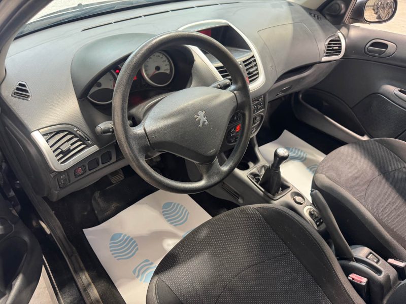 PEUGEOT 206 + 1.4 ESSENCE 75 Cv URBAN MOVE
