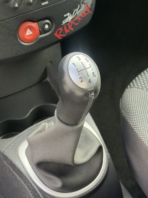 RENAULT CLIO 1.2 RIP CURL 2007 - 77 711Kms - Distrib ok - Parfait Etat - SUIVIT RENAULT 