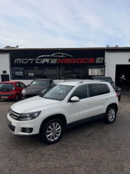 VOLKSWAGEN TIGUAN 2.0 TDI 140 SPORTLINE BOITE AUTOMATIQUE 4 MOTIONS