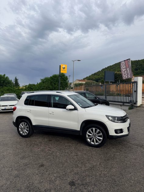 VOLKSWAGEN TIGUAN 2.0 TDI 140 SPORTLINE BOITE AUTOMATIQUE 4 MOTIONS