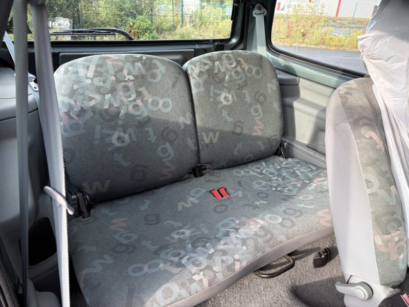 RENAULT TWINGO PACK AUTHENTIQUE 1.2 16V 2006 - GARANTIE 12 MOIS - JEUNE PERMIS = CARTE GRISE OFFERT 
