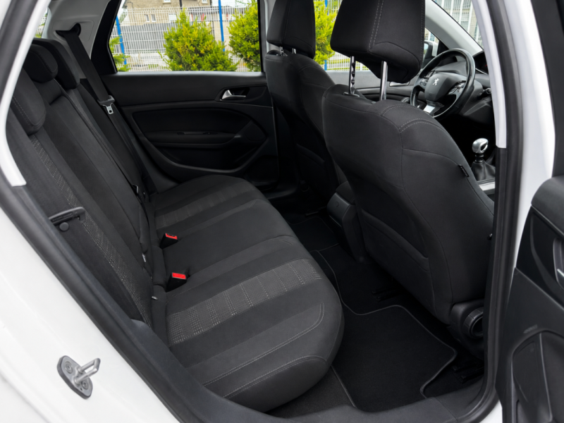 PEUGEOT 308 SW II 1.6 Blue-HDi 120ch - Garantie